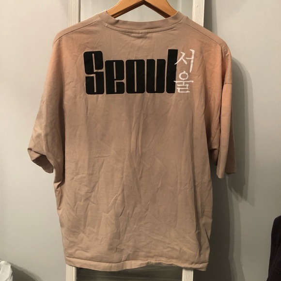 ASOS Boxy-fit “Seoul” t-shirt - Picture 2 of 4